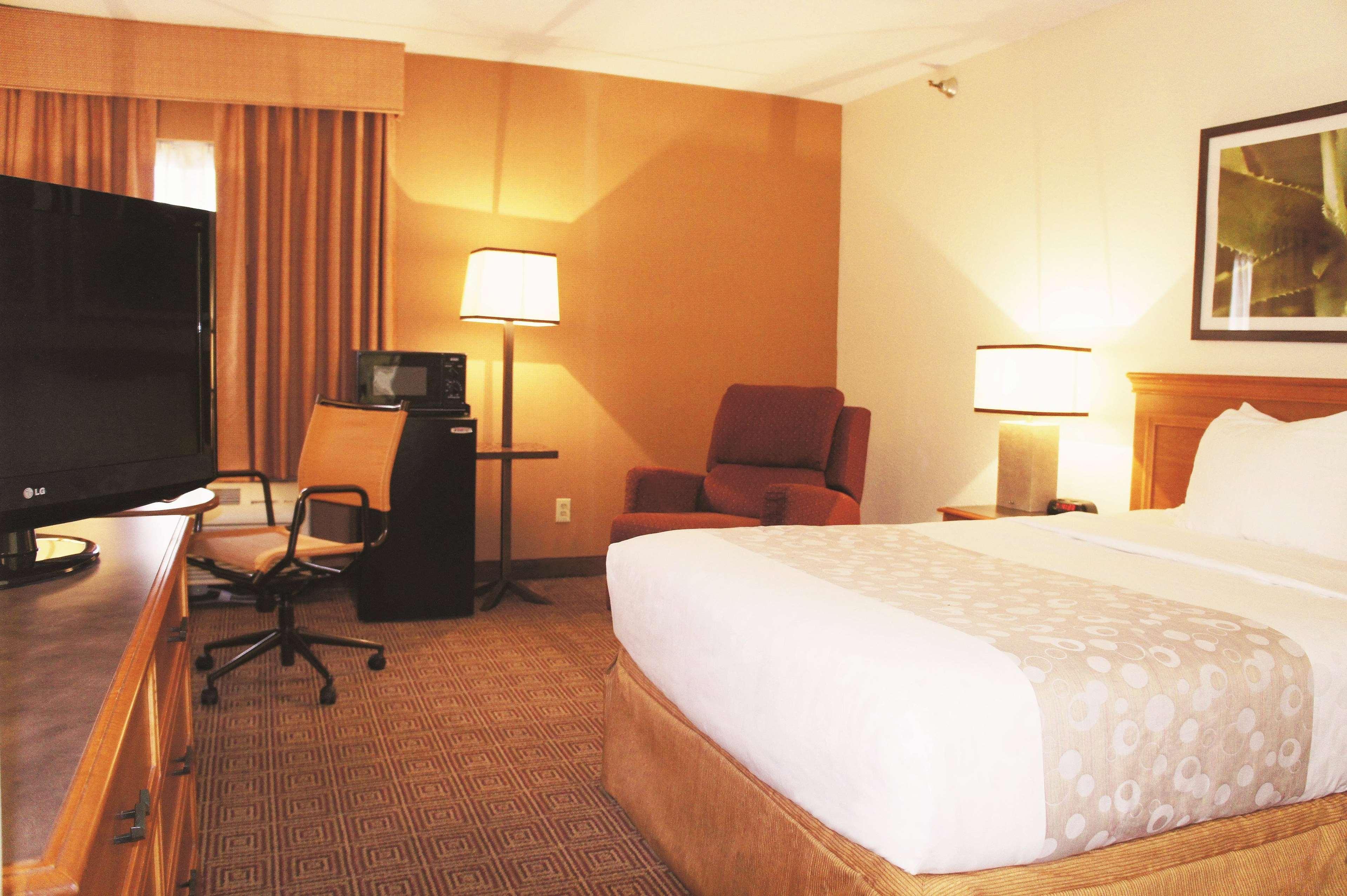 La Quinta Inn By Wyndham Kansas City North North Kansas City Εξωτερικό φωτογραφία