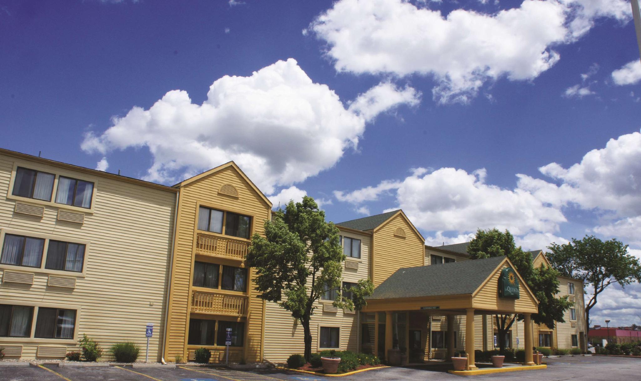 La Quinta Inn By Wyndham Kansas City North North Kansas City Εξωτερικό φωτογραφία